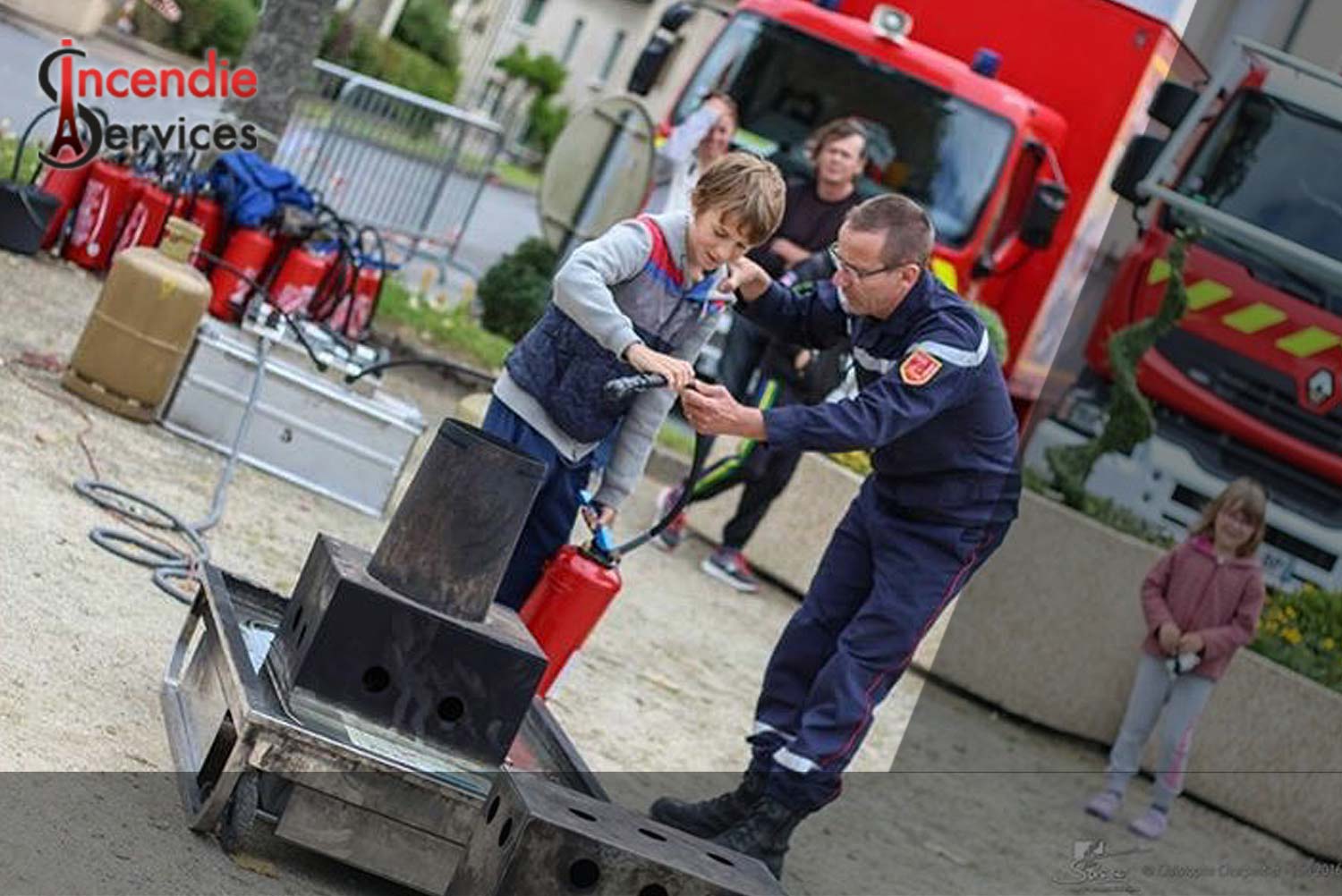 Formation Utilisation Extincteur Paris 6 - Centre Agrée formation à Paris | Incendie Services Paris - formation manipulation extincteur paris 6eme - formation utilisation extincteur paris 75006 